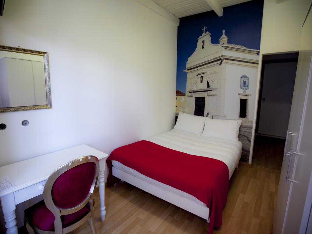 Peters Guesthouse อาเวโร ภายนอก รูปภาพ
